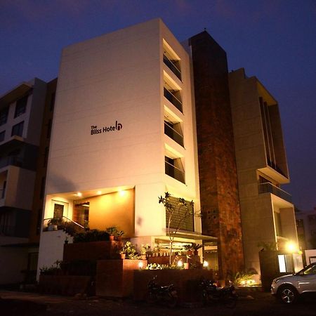 The Bliss Hotel Somnath Bagian luar foto